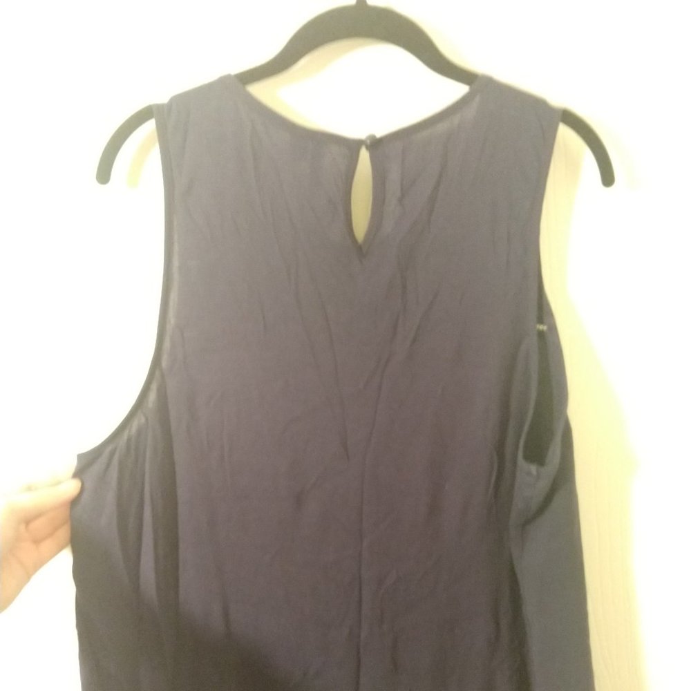 Navy Tank - Picture 3 of 4